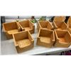 Image 2 : Northern Lights Candles Handcrafted Wooden Display Boxes and Holiday Decor