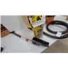 Image 5 : Armor All Vac-Mate 2 H.P. Wet/Dry Vac, Air Compressor, & Extendable Brush/Scraper