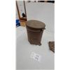 Image 2 : Antique John Deere Moline Illinois Cast Iron Seed Hopper With Lid and Machinery Part Embossed