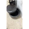 Image 6 : Three-Drawer Storage Unit and Round Faux Leather Ottoman