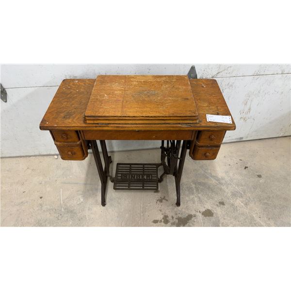 Vintage Singer Sewing Machine and Cabinet, Treadle Base, 4 Drawers