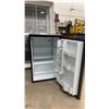 Image 5 : Danby Bar Fridge, Model DAR125SLDD, 2011, with Power Cord