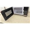 Image 3 : Master Chef EM720CL7 Microwave Oven, 2021, 1050W, with Glass Turntable