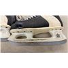 Image 24 : Hockey Equipment: Pants, Gloves, CCM Shoulder Pads, Skates, and More