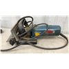Image 3 : Lot of 4 Power Tools: Black and Decker, Freud, and Bosch