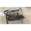 Image 5 : Lot of 4 Power Tools: Black and Decker, Freud, and Bosch