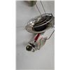 Image 6 : Coleman Portable Catalytic Propane Heater with Tank Adapter and Stand