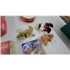 Image 5 : Coca-Cola Collectibles: Puzzles, NASCAR Board Game, Plush Toys, and Figurines