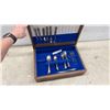 Image 1 : Delight Silver-Plate Flatware Set in Wood Chest