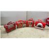 Image 5 : Coca-Cola Collectibles: Truck Tins, Lunchbox Tins, and Tall Tin