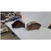 Image 5 : Pair of Vintage Mantel Clocks: Metamec and Art Deco Waterfall Style (No Lens)