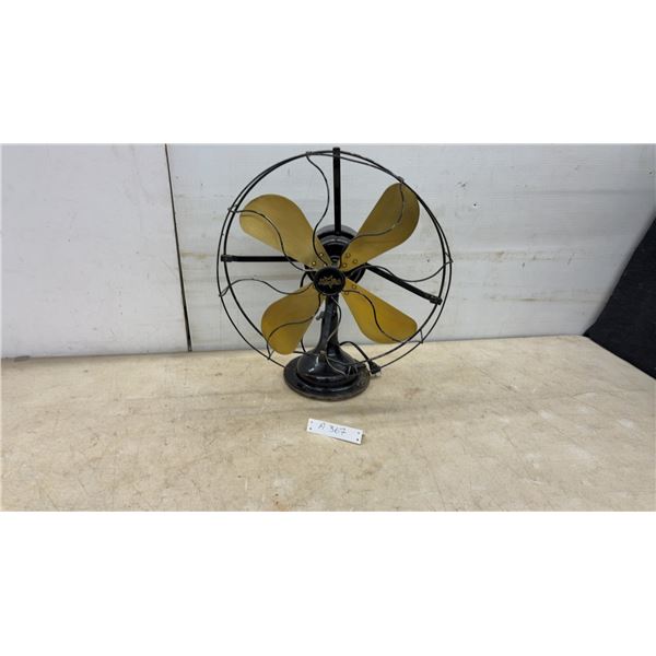 Vintage Fitzgerald MfgCo. Star-Rite 110V-AC 60CY .86AMP Style SD Fan,20” Tall
