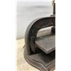 Image 6 : Antique Cast Iron Book Press with Wheel Handle