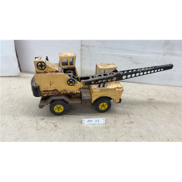 Tonka Crane Metal Toy with Boom and Winch Mechanisms