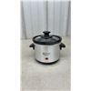 Image 8 : T-Fal Air Fryer, Babycake Cup Cake Maker, and New Small Crock Pot
