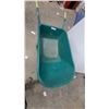 Image 3 : Single-Wheel Wheelbarrow with Green Deep-Set Tub, Green Metal Frame and Yellow Handle Grips