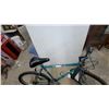 Image 5 : McKinley Mountain Bike, 26”, Variable Speed