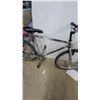 Image 4 : Diamondback Ascent Mountain Bike, 1993, Shimano Deore LX Components, Cantilever Brakes 26"