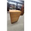 Image 6 : Vintage Mid-Century Modern Four-Drawer Wood Chest with Brass-Toned Pulls