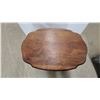 Image 2 : Antique Dark-Stained Wooden Parlor Occasional Table with Scalloped Oval Top and Turned Legs