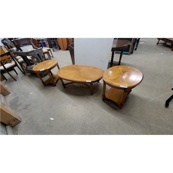 3 Piece Wooden Living Room Table Set 16"×46"×28"Oval Coffee Table and Round End Tables 21"×22"×26"