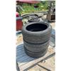 Image 1 : 3 Goodyear Assurance 225/45R18 Tires