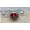Image 1 : New Pyrex 3-Piece Cranberry Mixing Bowl Set and 2 Clear Glass Baking Dishes with lids