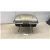 Image 1 : Portable Gas Grill with Stainless Steel Lid