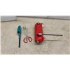 Image 8 : Coleman Easy-Lite Barbecue Grill, Fuel Tank, Lighter, and Tongs