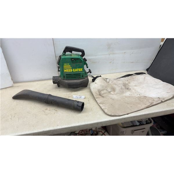 Gas Weed Eater GBI 30 Blower/Vac, Blower Tube, and Collection Bag