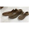 Image 2 : Vintage Cast Iron Cobbler's Anvils and Shoe Lasts: (2) No. 2 Anvils, (4) Shoe Lasts