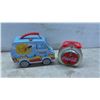 Image 6 : Coca-Cola Collectible Lunch Boxes and Cooler-Style Tins, Including Van and Round Tins