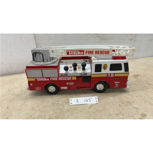 Tonka Fire Rescue Ladder Truck, No. 18, with Extendable Ladder and Control Panel
