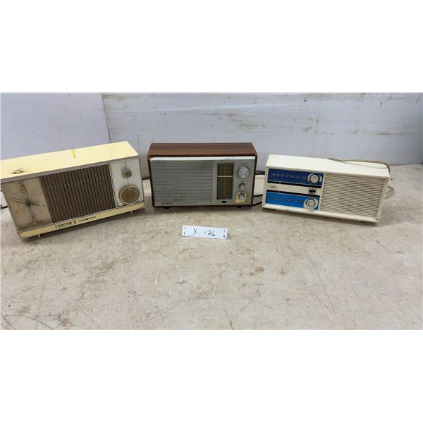 Vintage Radios: Zenith Clock Radio, Geneva MTA-16 AM/FM Table Radio, and RCA RZC 225Y AM/FM Radio