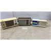 Image 1 : Vintage Radios: Zenith Clock Radio, Geneva MTA-16 AM/FM Table Radio, and RCA RZC 225Y AM/FM Radio