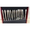 Image 2 : 26-Piece Stainless Flatware Set With Wood chest, 2 different patterns