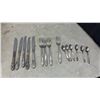Image 4 : 26-Piece Stainless Flatware Set With Wood chest, 2 different patterns