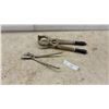Image 1 : Vintage Castrating Tools