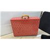 Image 14 : Coca-Cola Collectibles: 2 Insulated Lunch Bags, Hat, Box, 2 Purses, Suitcase, and 3 Pairs of