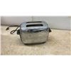 Image 11 : Vintage Electric Toasters, All with Power Cords