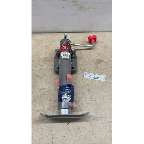 Bulldog Trailer Jack, Static Capacity 3000 Lbs., Lift/Lever 2000 Lbs., and Foot Plate