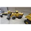 Image 4 : Vintage Tonka Pressed Steel Dump Truck, Front-End Loader, and Grader