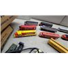 Image 6 : Large Lot of HO Scale Model Trains, Track, Transformers and "101 Track Plans" Book
