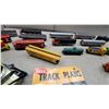 Image 7 : Large Lot of HO Scale Model Trains, Track, Transformers and "101 Track Plans" Book