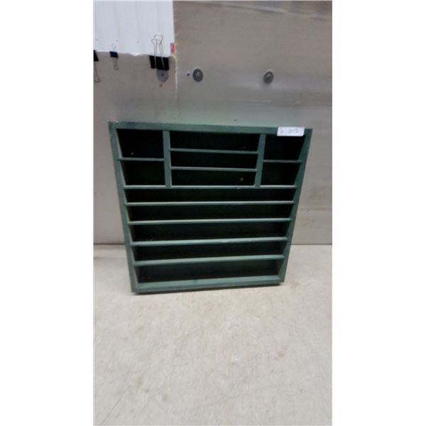 Green Wooden Multi-Compartment Organizer / Display Shelf 2.6"×24"×25"