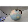 Image 2 : Cram's Imperial 12" World Globe with Brass-Toned Stand and Meridian