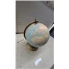 Image 5 : Cram's Imperial 12" World Globe with Brass-Toned Stand and Meridian
