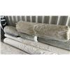 Image 3 : 4 Rolls of Ash Blonde Carpet, 12' x 12' each and 3 Rolls Of Carpet Underlay, 30 Square Yards each