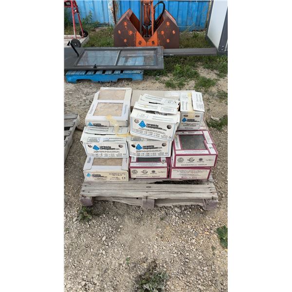 Ceramiche Campogalliano Gres Fine Porcellanato Tiles, 16.5 × 16.5 cm and 16.5 × 33.3 cm