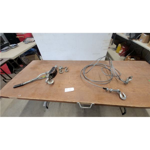 Cable Come-Along Ratchet Puller with Multiple Hooks and Steel Cable